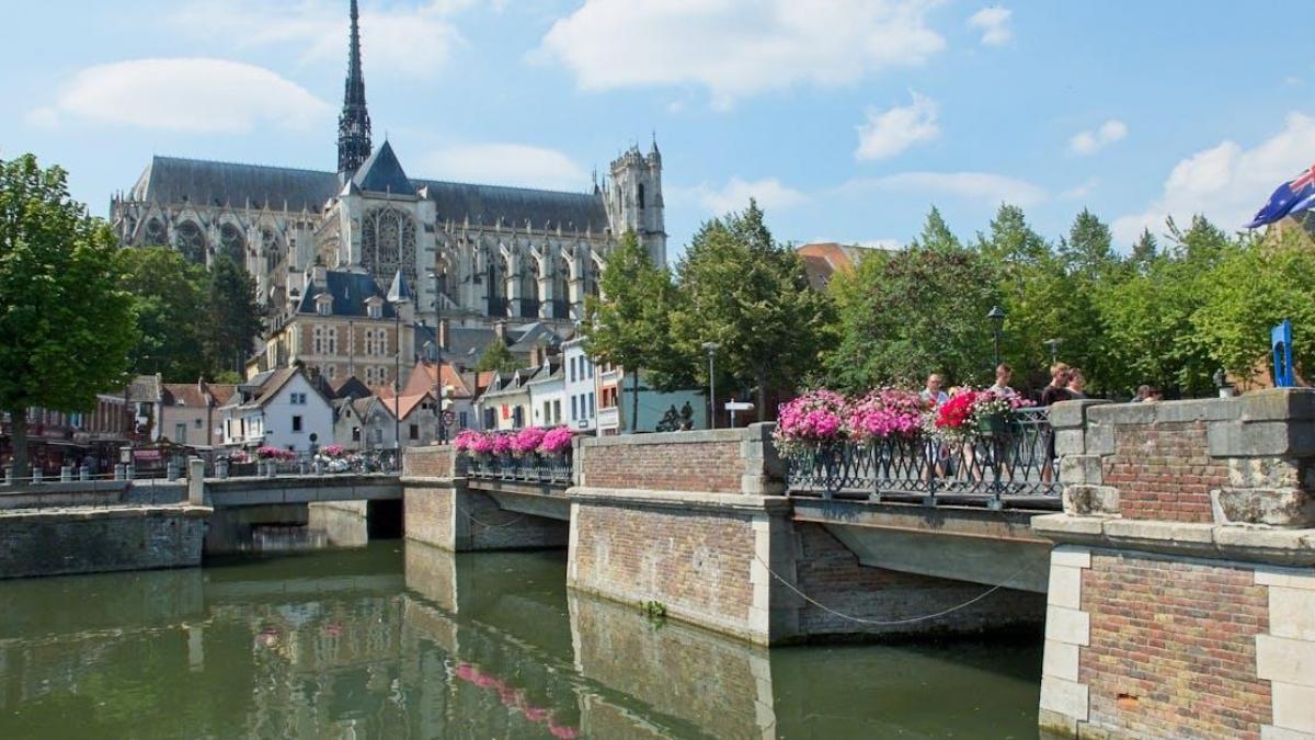 Découvrez Amiens avec Airbnb et la conciergerie Station Perret